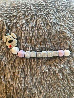 sleutelhanger hond met naam - 6 letters