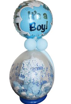 It&#039;s a Boy cadeau ballon - met kleding en deken