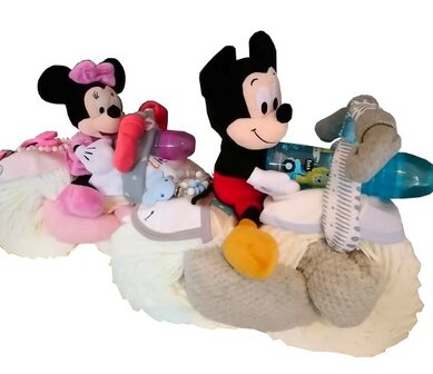 2 Pamper Moto&#039;s met Disney Minnie Mousse &amp; Mickey Mousse