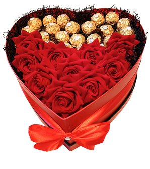 Chocolade Hart met rozen en ferrero Rocher - 28 cm 